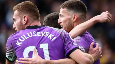 Marcelo Bielsa - Harry Kane - Matt Doherty - Dejan Kulusevski - Leeds United 0 Tottenham 4: Harry Kane scores as Tottenham go seventh, pulling Leeds United into relegation battle - eurosport.com -  Pierre