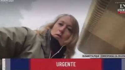 Una periodista en Kiev estalla contra sus compañeros mientras suenan las alarmas antiaéreas