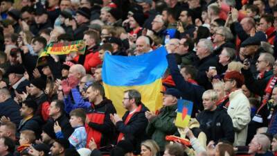 Man Utd players plead for peace in Ukraine