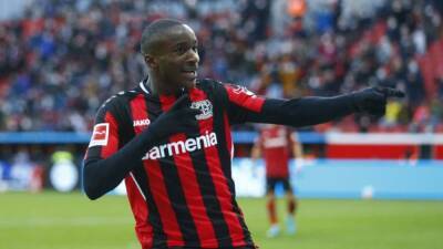 Soccer - Diaby double means Leverkusen tighten grip on third place