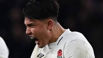 Marcus Smith - Alex Dombrandt - Harry Randall - Ross Moriarty - Fabien Galthie - Kieran Hardy - Nick Tompkins - Josh Adams - Alex Cuthbert - Six Nations: England withstand Wales comeback to win 23-19 at Twickenham - bbc.com - France - Scotland