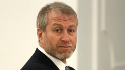 Roman Abramovich hands over 'stewardship and care' of Chelsea to club's charitable foundation