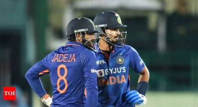 India vs Sri Lanka, 2nd T20I: Shreyas Iyer, Ravindra Jadeja explode as India chase down 184 to win series