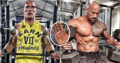 Dwayne 'The Rock' Johnson: Image of WWE legend's hands after gym workout - givemesport.com - Usa -  Hollywood