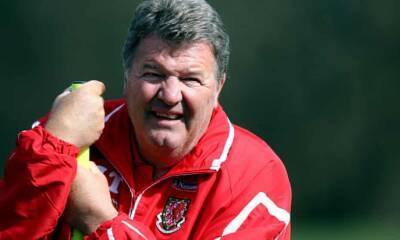 Liverpool among clubs to wish support to hospitalised John Toshack