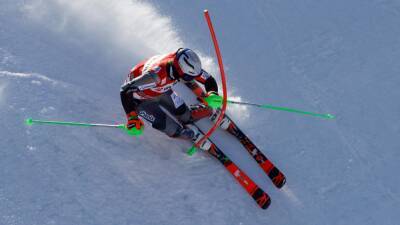 Henrik Kristoffersen edges out Dave Riding to secure back-to-back slalom wins at Garmisch-Partenkirchen