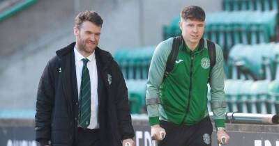 Hibs face anxious wait to learn extent of Kevin Nisbet injury