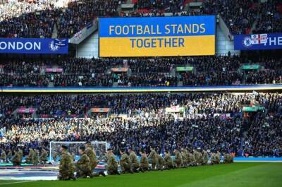 Wembley turns yellow and blue for Ukraine at League Cup final