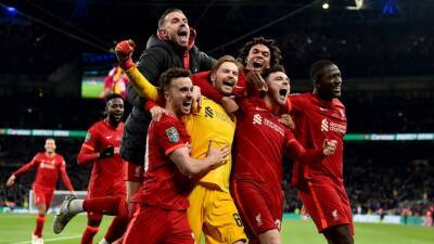 Liverpool wins League Cup by beating Chelsea 11-10 in penalty shootout, with goalkeeper Caoimhin Kelleher the hero