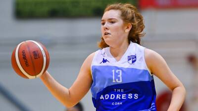 Women's Super League: The Address Glanmire close in on title