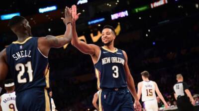 Russell Westbrook - Brandon Ingram - McCollum, Pelicans roll to win over reeling Lakers - tsn.ca - Los Angeles -  Los Angeles - Jordan -  New Orleans -  Portland - Charlotte