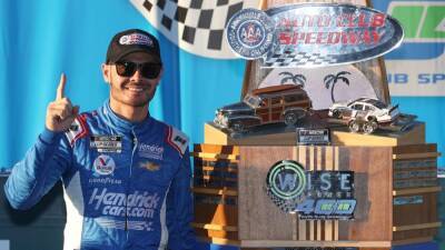 Run of dominance continues for Kyle Larson, No. 5 team