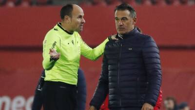 Luis García Plaza ya es el entrenador más expulsado de la historia del Mallorca