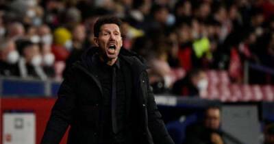 Manchester United fans give resounding response to Roy Keane suggestion to appoint Diego Simeone