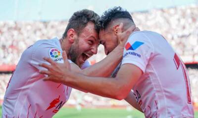 Sevilla seize their chance in derby to keep unlikely title hopes alive