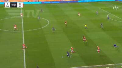 Al De-Simeone - Samuel Lino - Samuel Lino se presenta en sociedad con un gol mbappesco: éxtasis para el rojiblanco - en.as.com - Madrid