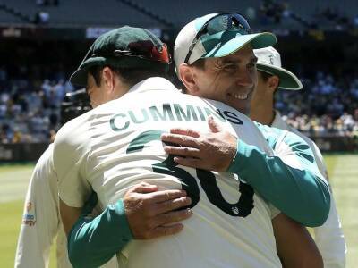 David Warner - Pat Cummins - Justin Langer - Steve Smith - Respect Justin Langer, But Not My Call Whether He Should Continue As Coach: Pat Cummins - sports.ndtv.com - Australia - Sri Lanka - Pakistan