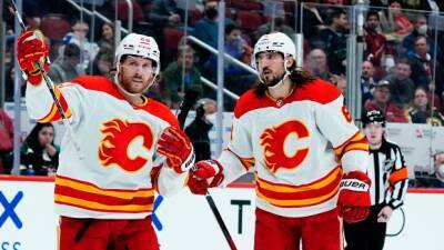 Elias Lindholm - Jacob Markstrom - Tanev's four-point game leads Flames to win over Coyotes - tsn.ca - state Arizona - state Colorado