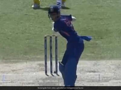 Vivian Richards Stadium - Yash Dhull - Watch: Yash Dhull Charges Down The Track To Hit Australian Bowler For Massive Six In U19 World Cup Semi-Final - sports.ndtv.com - Australia - India