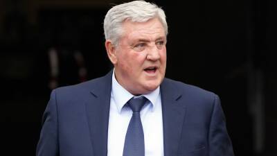 Steve Bruce in talks with West Brom over return to management