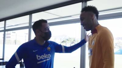 Al De-Simeone - Bryan Gil - Salen a la luz las primeras palabras de Xavi a Aubameyang: "Has sufrido un poco, ¿eh?" - en.as.com - Madrid