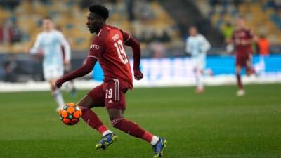 Bayern Munich says Davies is fine but "bored" as he recovers from myocarditis