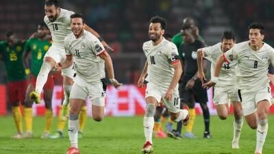 Mohamed Salah to face Sadio Mane in AFCON final after Egypt see off Cameroon