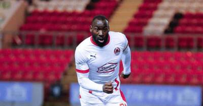 Clyde star makes ambitious League One title statement as he claims Cove Rangers can be caught by Bully Wee - msn.com