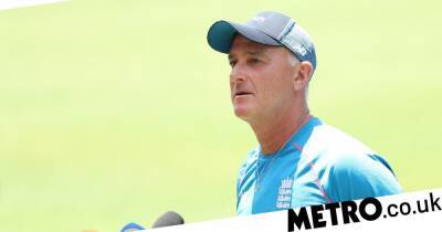 Graham Thorpe leaves England with Chris Silverwood after Ashes debacle