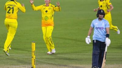 Australia retain Ashes with 1st ODI win