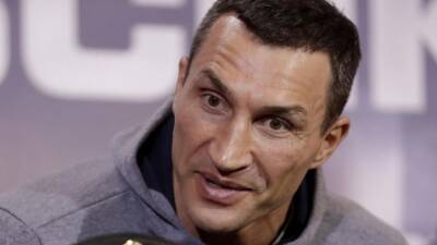 Vitali Klitschko - Wladimir Klitschko - Wladimir Klitschko enlists in Ukraine army - 7news.com.au - Russia - Ukraine - Germany -  Moscow -  Berlin -  Kiev
