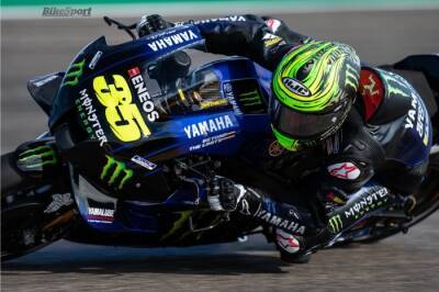 Cal Crutchlow - Crutchlow renews with Yamaha MotoGP for two more years - bikesportnews.com - Britain - Malaysia