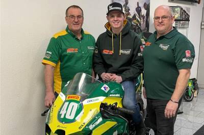 Francis swaps to Superstock with Stauff Kawasaki - bikesportnews.com - Britain