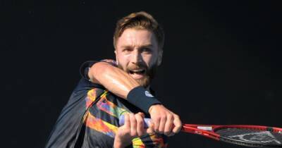 Liam Broady vs Kacper Zuk result as Stockport tennis star through in Australian Open qualifying