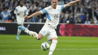 Arkadiusz Milik - Jorge Sampaoli - Matteo Guendouzi - Milik bags hat-trick in big Marseille win - 7news.com.au - France - Italy - Brazil - Poland