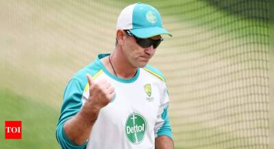 Justin Langer - Justin Langer steps down as Australia coach - timesofindia.indiatimes.com - Australia