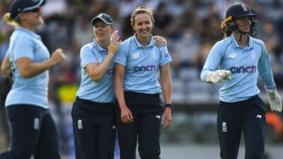 Beth Mooney - Rachael Haynes - Aussies to keep foot on throat in Ashes - 7news.com.au - Britain - Australia - New Zealand - Melbourne -  Canberra