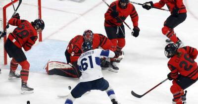 Olympics-Ice hockey-Firestarter Fillier sets Canada on hot streak