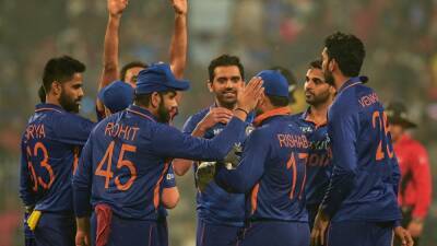 Virat Kohli - Rohit Sharma - Ishan Kishan - India Take On West Indies, Look To Get Back To Winning Ways In Historic 1000th ODI - sports.ndtv.com - South Africa - India -  Ahmedabad