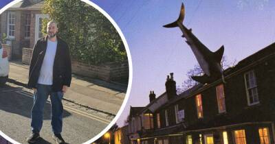 Man with 25ft shark sticking out his roof in heritage status battle with council - manchestereveningnews.co.uk - Manchester - county Oxford