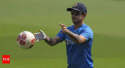 Ishan Kishan - India vs West Indies: Ishan Kishan, Shahrukh Khan added to India's squad for 1st ODI against Windies - timesofindia.indiatimes.com - India - county Garden -  Ahmedabad