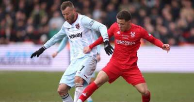 David Moyes - Jarrod Bowen - Issa Diop - Nikola Vlasic - Andriy Yarmolenko - Forget Diop: WHU liability with 40 touches must've just played his last game for Moyes - opinion - msn.com - Britain - Ukraine