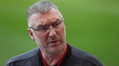 Nigel Pearson hits out at his Bristol City players after defeat to Blackpool