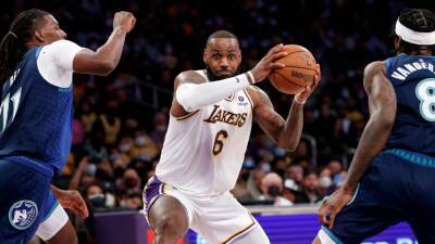 Anthony Davis - LeBron James could return from knee injury for Los Angeles Lakers' game vs. New York Knicks, sources say - espn.com - New York -  New York - Los Angeles -  Los Angeles