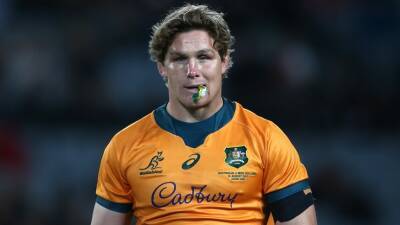 Michael Hooper - Wallabies skipper Michael Hooper claims coveted John Eales Medal for a record fourth time - abc.net.au - Australia - South Africa - Japan - Israel