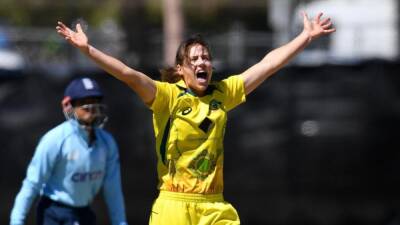 Perry stars in Australia women's ODI win