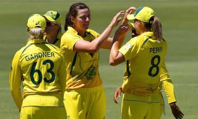 Australia win Women’s Ashes series after miserable England batting display