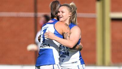 AFLW ScoreCentre: North Melbourne vs Fremantle, Carlton vs Adelaide, Western Bulldogs vs Richmond scores, stats and results