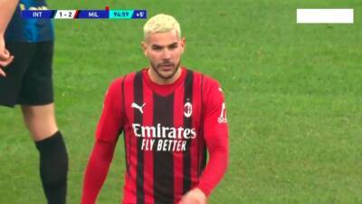 Theo y su absurda autoexpulsión a 4" del final del Inter vs Milan