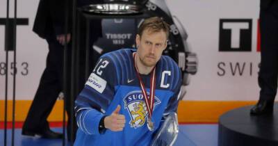 Olympics-Ice hockey-China ignoring Finnish player's human rights, says coach - msn.com - Finland - China - Beijing -  Chicago